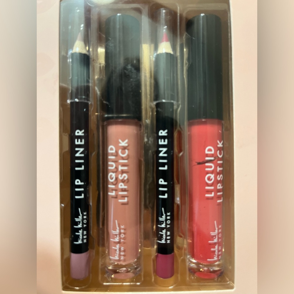 Nicole Miller Lip Liner and Liquid Lipstick Trio - Bold Red and Soft Pink - Picture 3 of 4